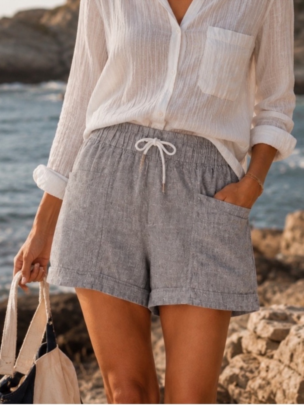 ATHLETA Cabo Linen Grey Heather Shorts 4” | Size 2
